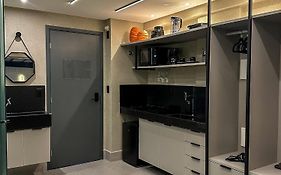 Flat 118 Com Hidromassagem - Get By Side